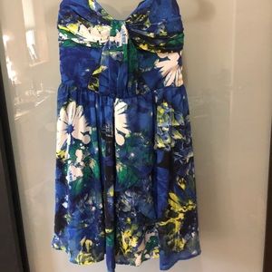 XOXO strapless dress